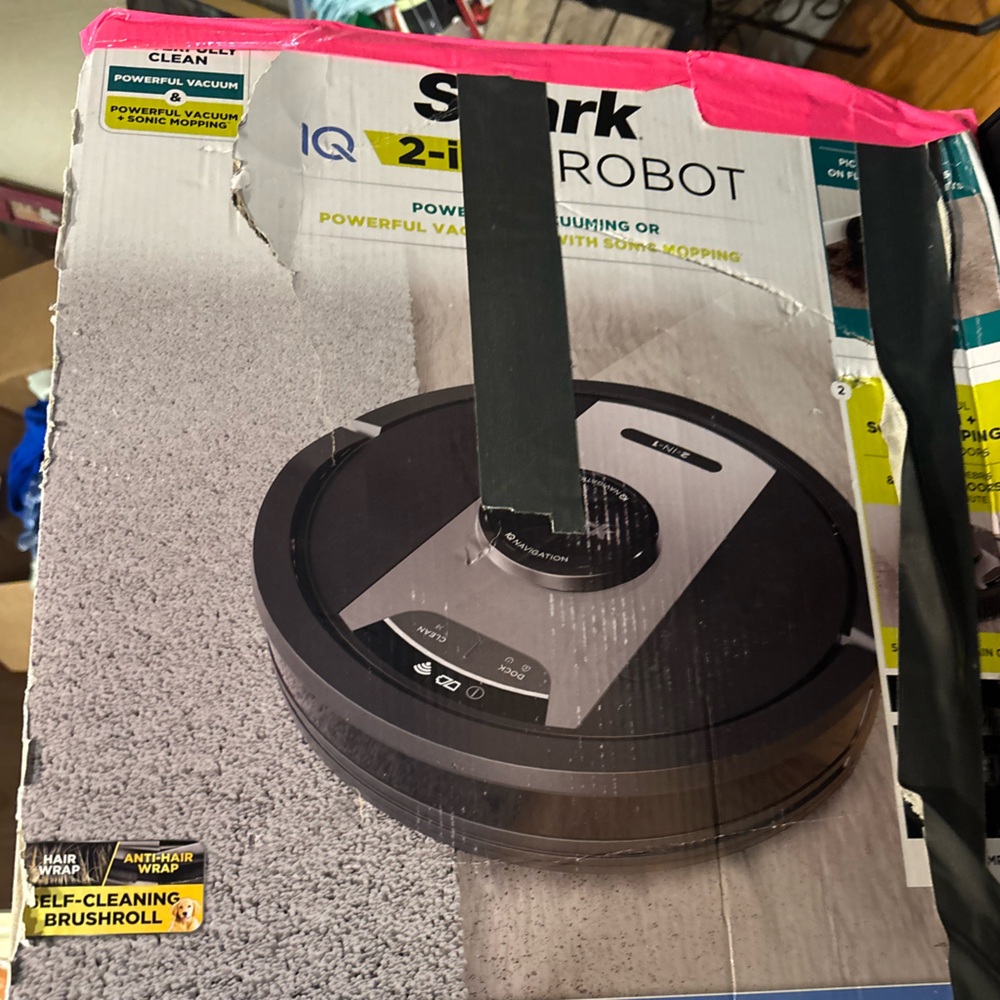 IQ 2-in-1 Robot Vacuum - Black and Gray